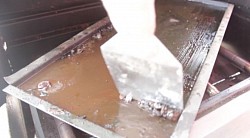 How to clean a gas braai